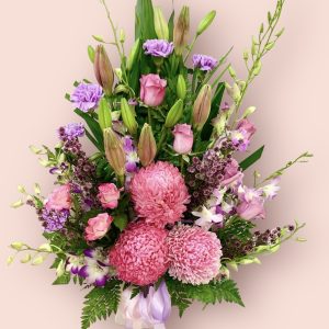 Premium Pink Arrangement with Premium Vase